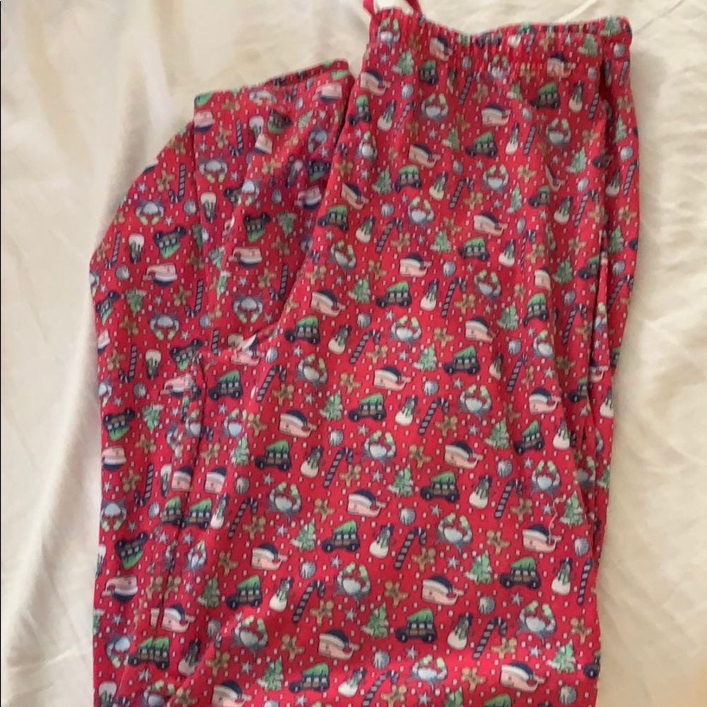Vineyard Vines Christmas jammies size medium.
